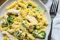 Creamy Chicken and Broccoli Pasta with Light Garlic Sauce