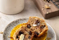 Sour Cream Banana Muffins with Crunchy Walnut Crumble