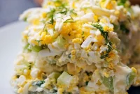 Layered Potato and Egg Salad Recipe for Perfect Picnic Sides