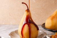 Ginger-Spiced Poached Pear Recipe for Fall Desserts