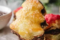 Nutella Christmas Trees: 3-Ingredient Puff Pastry Recipe