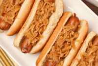 Beer-Simmered Hot Dogs with Onion-Bier Sauce