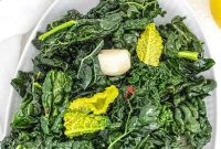 Garlic-Sautéed Kale with Lemon — Quick Stovetop Side Dish
