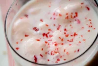 Peppermint Eggnog Punch Recipe for Holiday Parties