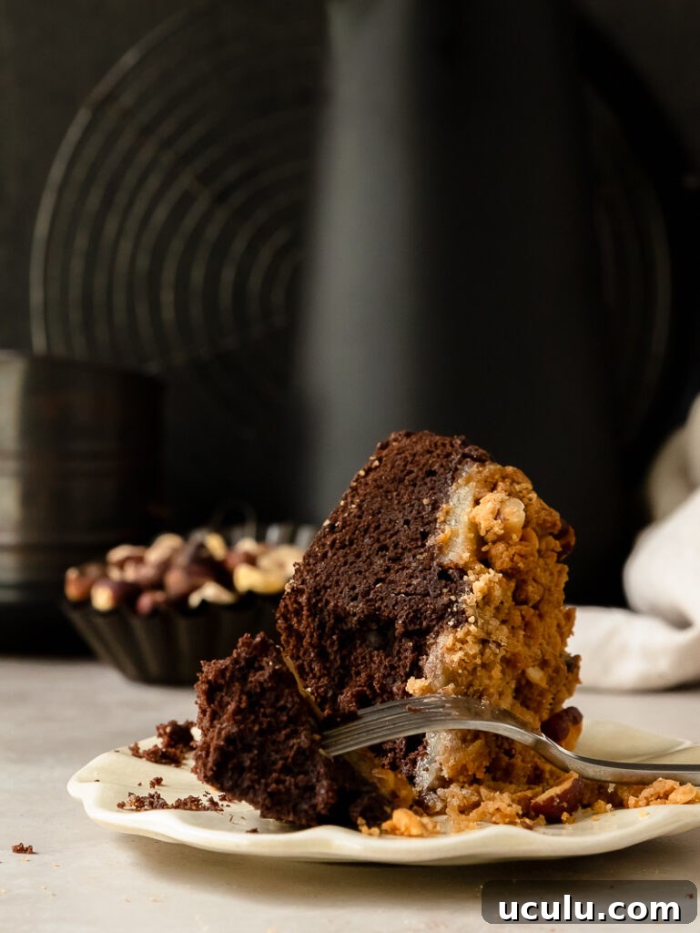 spiced chocolate pear cake