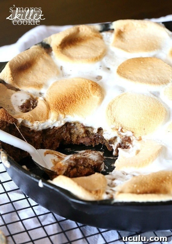 S'mores Skillet Cookie ~ A perfect easy dessert that everyone will be dying to dig into!