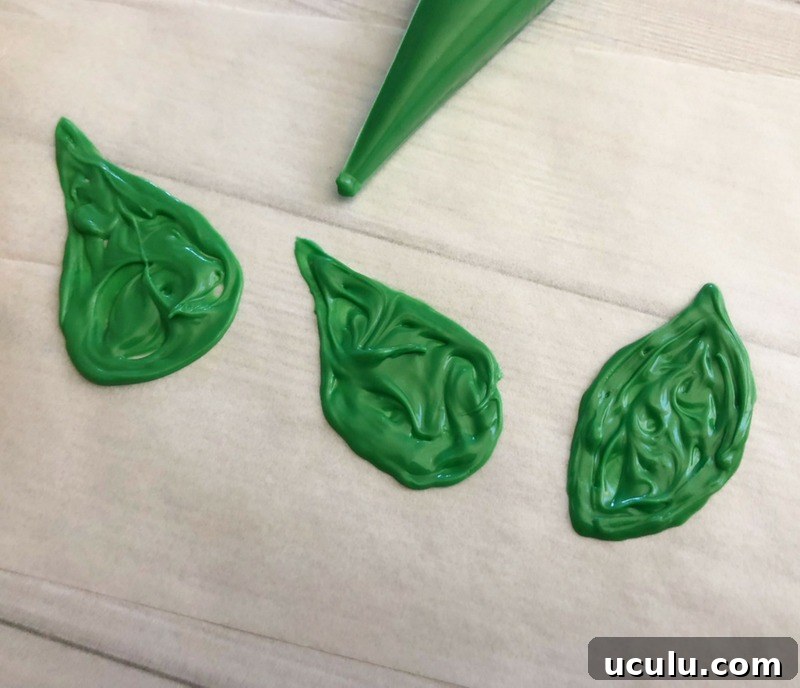 Green candy melt leaves for Indian Corn harvest cookies.