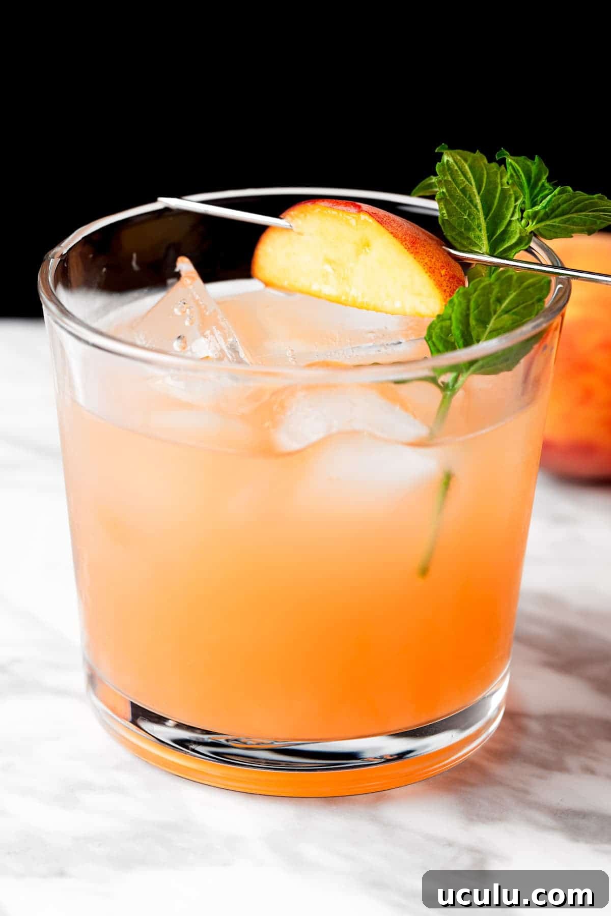 peach on teh beach cocktail.