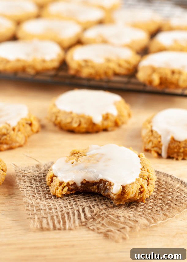 vegan-iced-pumpkin-oatmeal-cookies