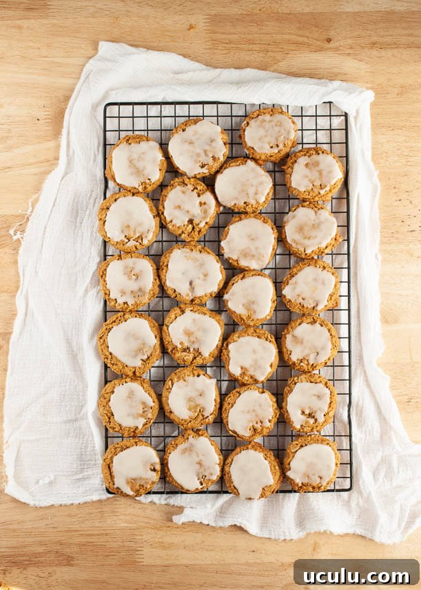 gluten-free-vegan-iced-oatmeal-pumpkin-cookies