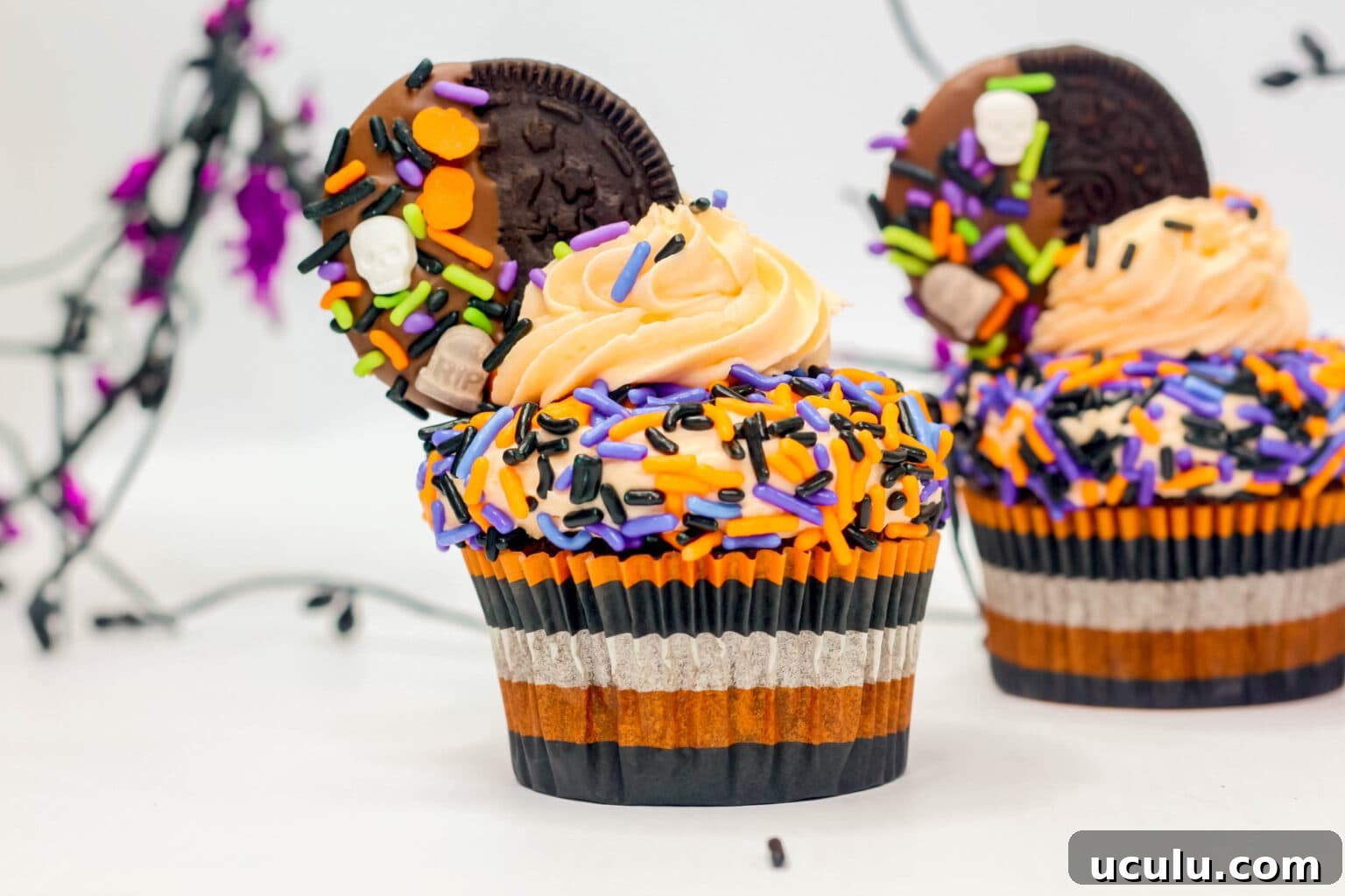 Halloween Oreo Cupcakes 