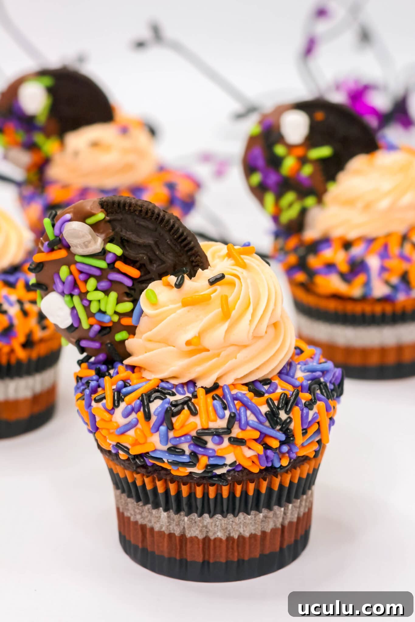Halloween Oreo Cupcakes 