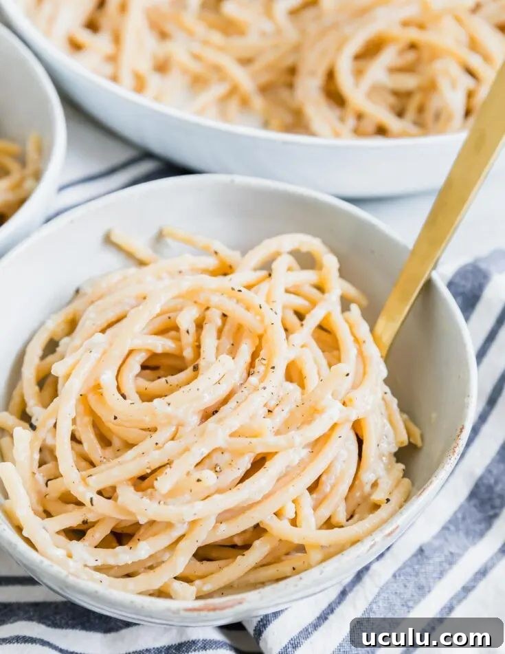bucatini cacio e pepe